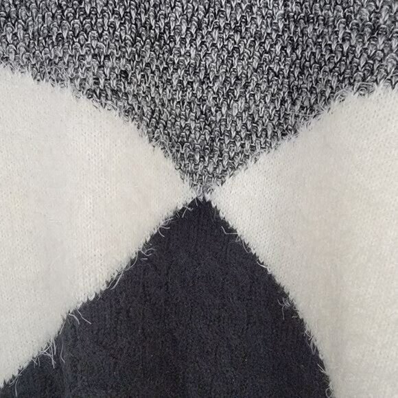 Metaphor Sweater Color Block Black Cream‎ Womens Medium Top Long Sleeve EUC - Picture 2 of 6